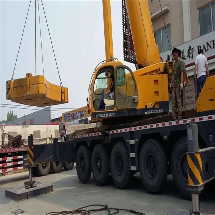 驻马店当地吊车出租|机器吊装|75吨|工厂搬迁服务